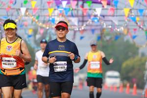 BIB: 47619, 41623
                            <button type="button" onclick="openModal(9893811)" class="btn btn-primary btn-sm float-right btn-popup" data-toggle="modal" data-target=".modal-high-quality">
                        <i class="fas fa-shopping-cart"></i> Add to Cart
                    </button>
                                            <button type="button" onclick="isThisMe(9893811, true)" class="btn btn-success btn-sm float-right btn-popup btn-isme hidden" data-toggle="tooltip" data-placement="bottom" title="นี่คือรูปของคุณใช่ไหม คลิกที่นี่เพื่อเอาเข้าอัลบั้ม">
                        <i class="fas fa-plus"></i> Add to album
                    </button>
                    <button type="button" onclick="isThisMe(9893811, false)" class="btn btn-warning btn-sm float-right btn-popup btn-isnotme hidden">
                        <i class="fas fa-ban"></i> Remove from album
                    </button>